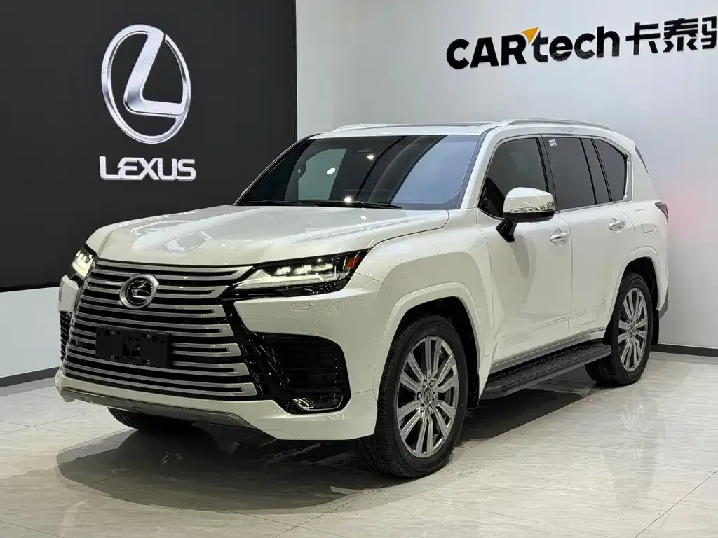 Lexus LX — фото 1