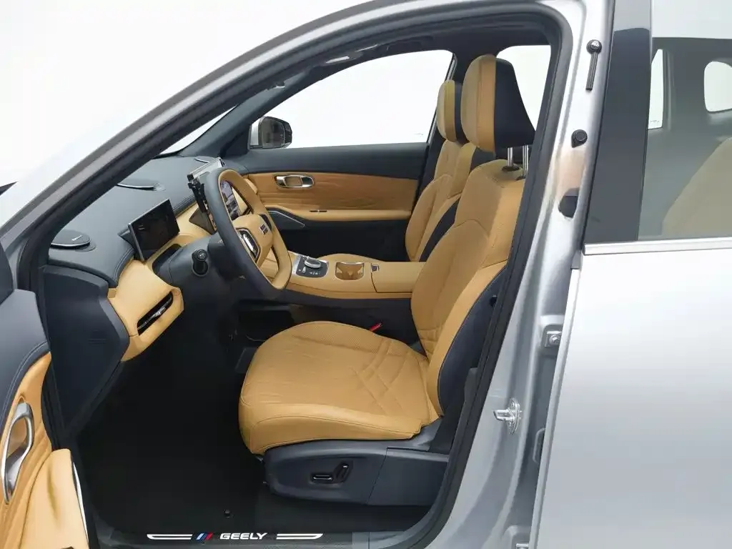 Geely Galaxy Xingjian 7 — фото 10