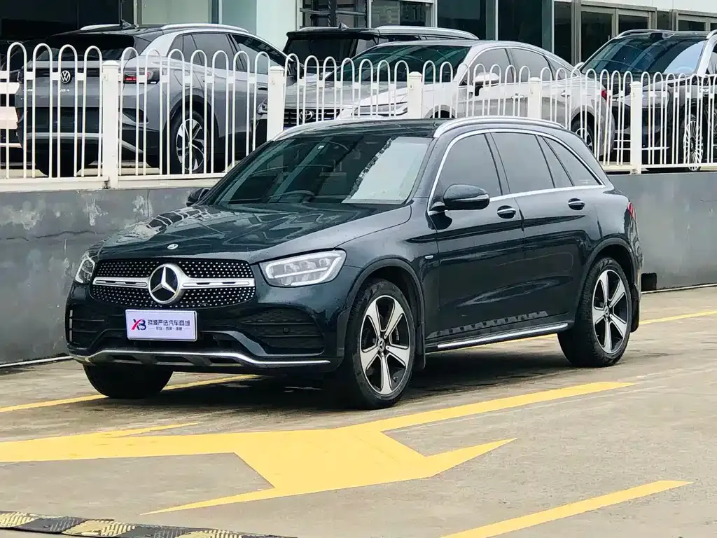 Mercedes-Benz GLC — фото 1