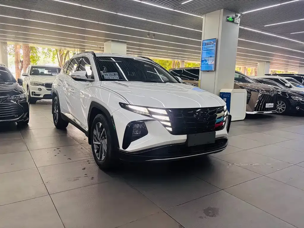 Hyundai Tucson — фото 2