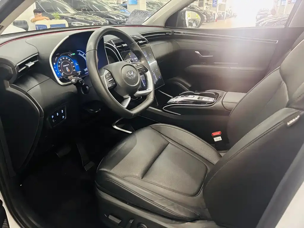 Hyundai Tucson — фото 3