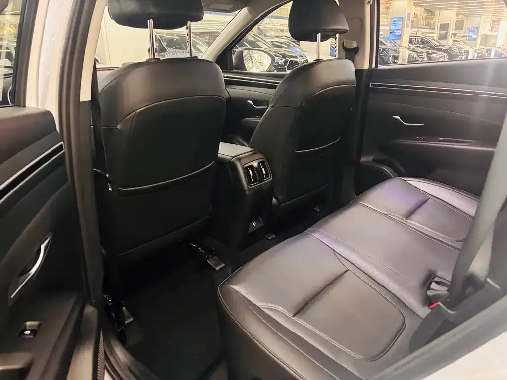 Hyundai Tucson — фото 9
