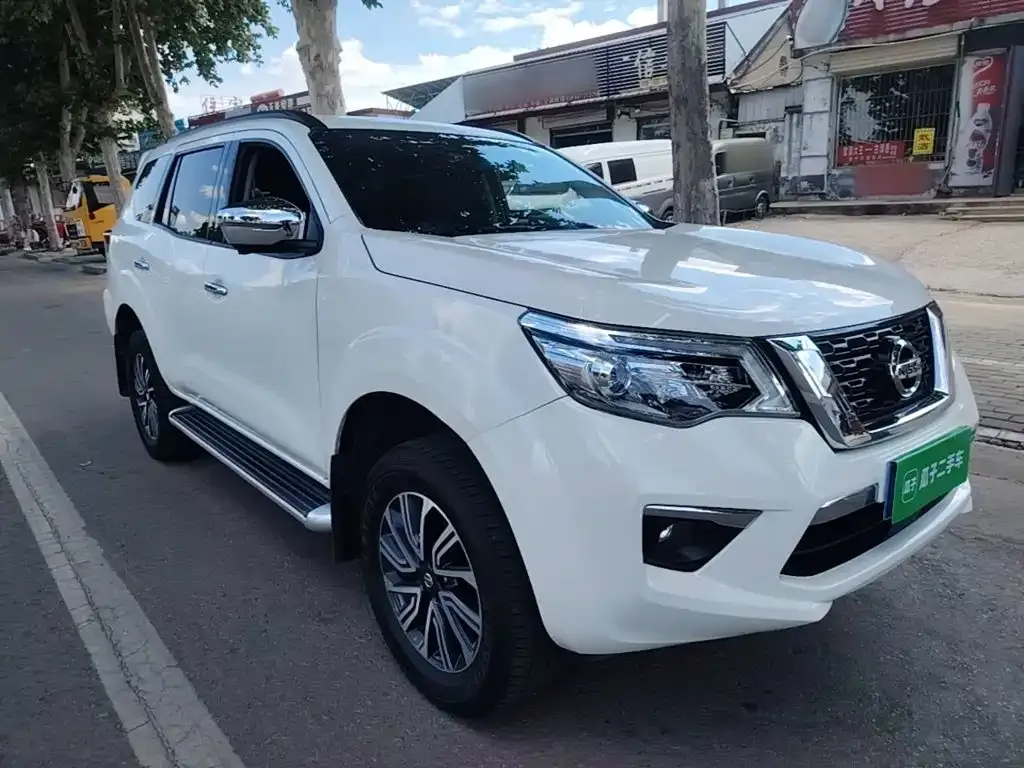 Nissan Terra — фото 6
