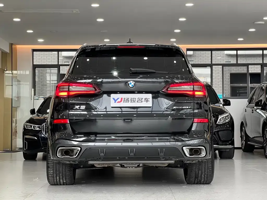BMW X5 — фото 4