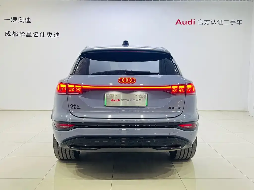 Audi Q6L e-tron — фото 4