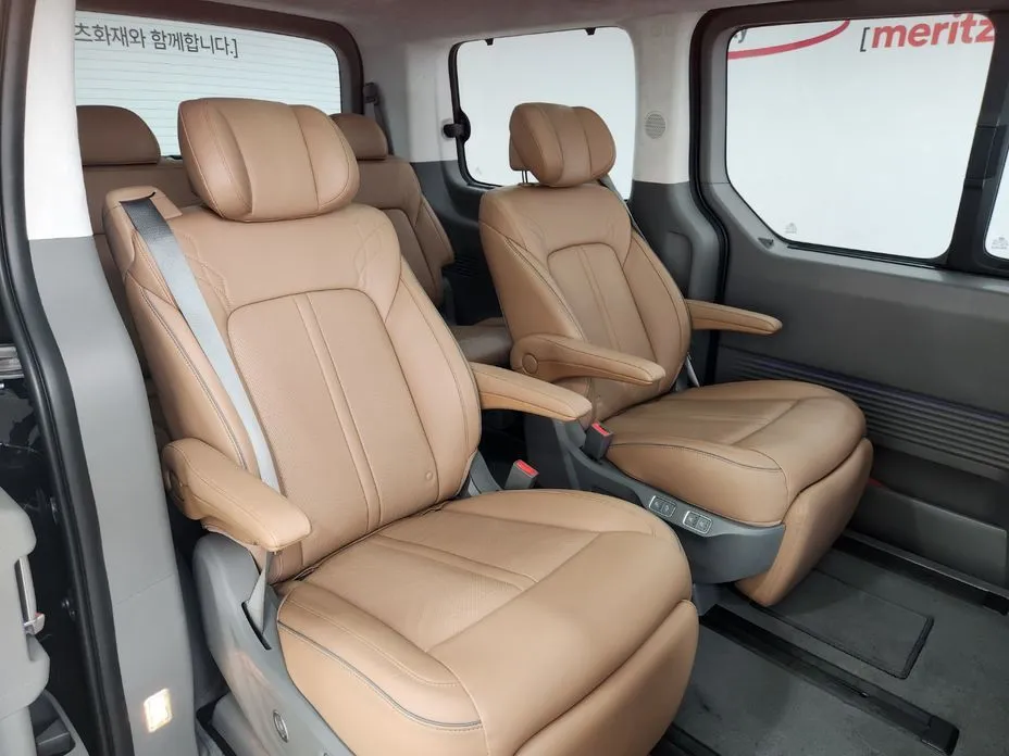 Hyundai Staria — фото 2