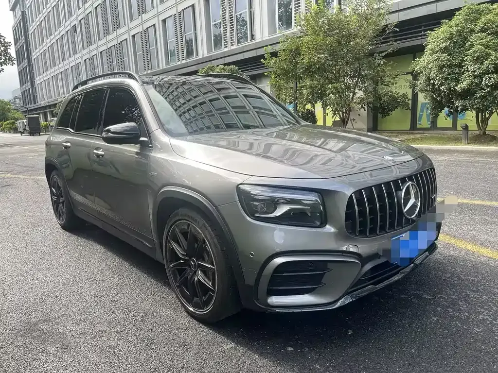 Mercedes-Benz GLB AMG — фото 10