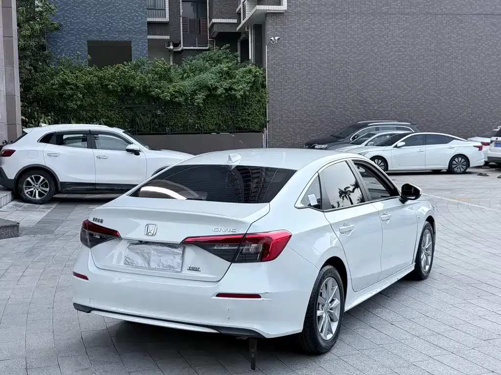 Honda Civic — фото 4