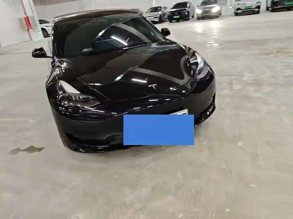 Tesla Model 3 — фото 3