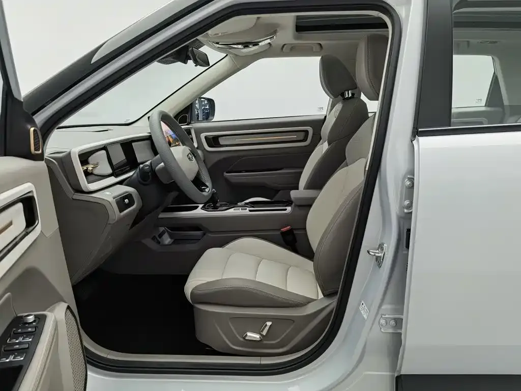 Geely Icon — фото 10