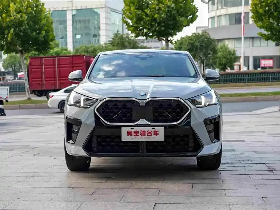 BMW X2 (Import) — фото 7