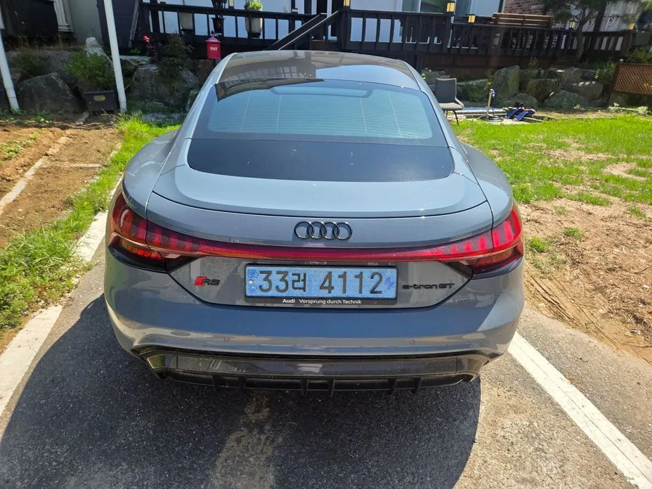Audi RS e-tron GT — фото 9