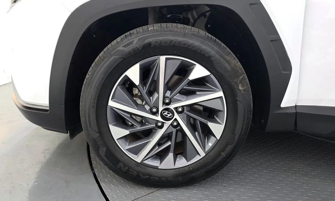 Hyundai Tucson — фото 6