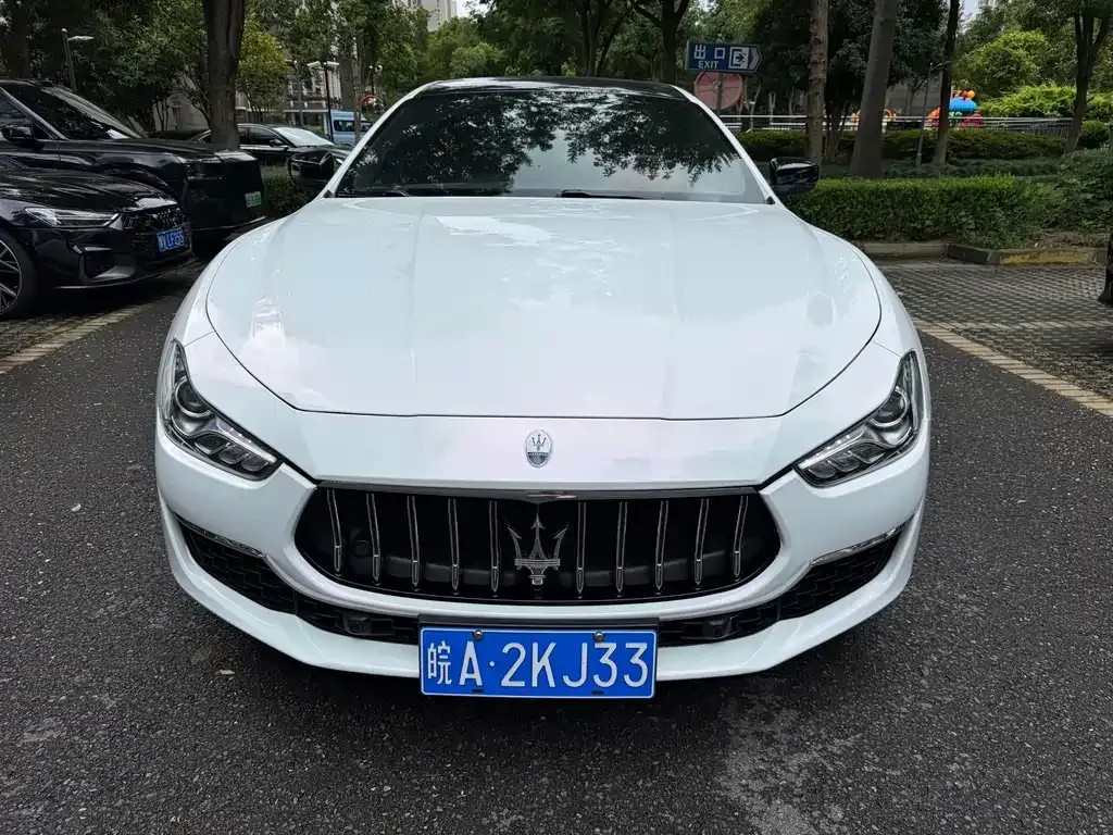 Maserati Ghibli — фото 6