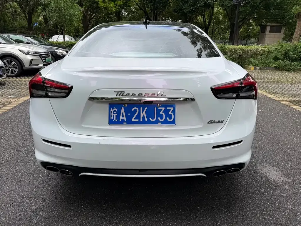 Maserati Ghibli — фото 8