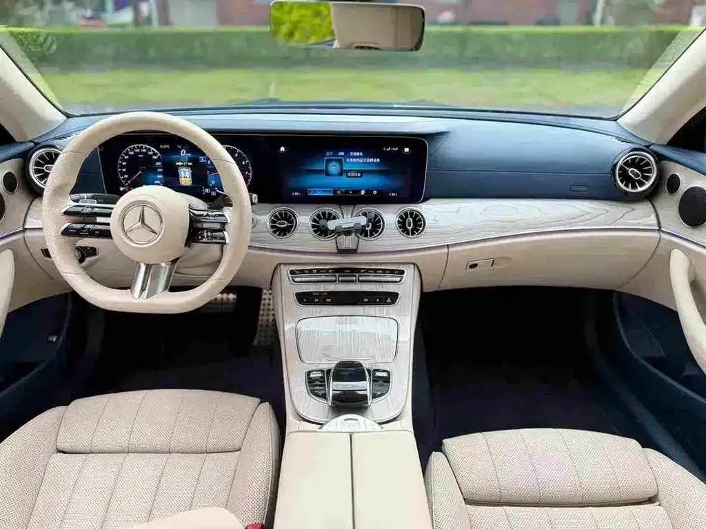 Mercedes-Benz E-Class (Import) — фото 2