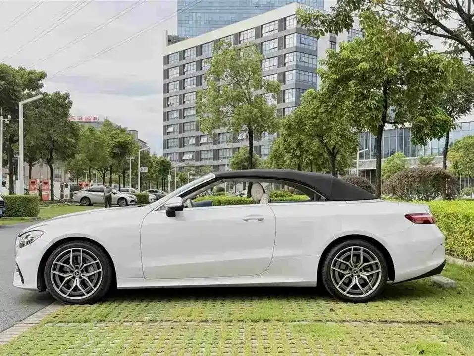 Mercedes-Benz E-Class (Import) — фото 5
