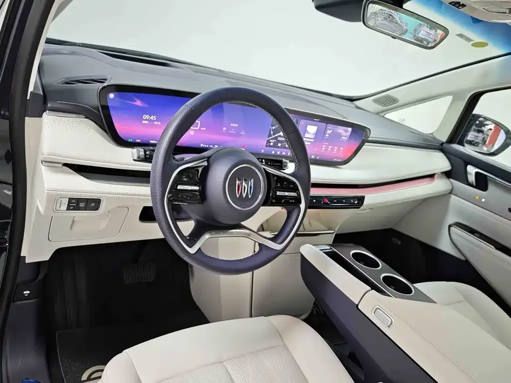 Buick GL8 Hybrid — фото 6