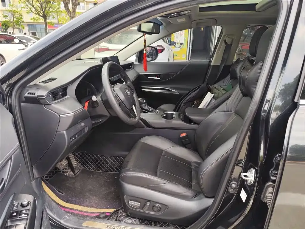 Toyota Harrier — фото 7