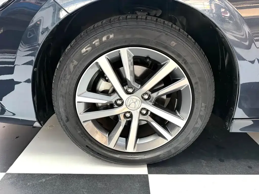 Honda Civic — фото 3