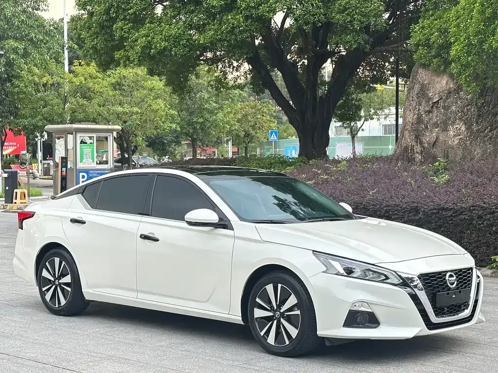 Nissan Teana — фото 5