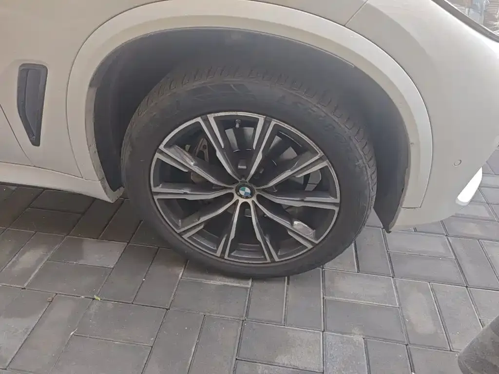 BMW X5 (Import) — фото 10