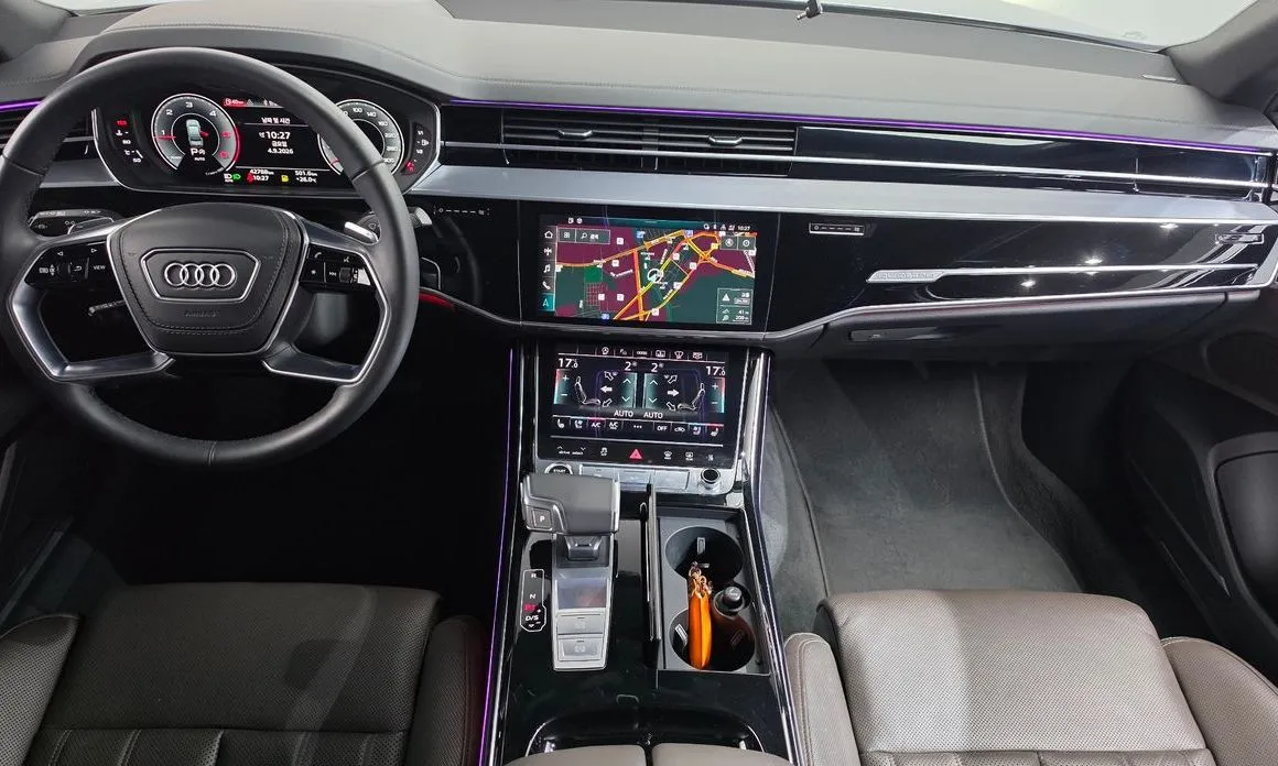 Audi A8 — фото 5