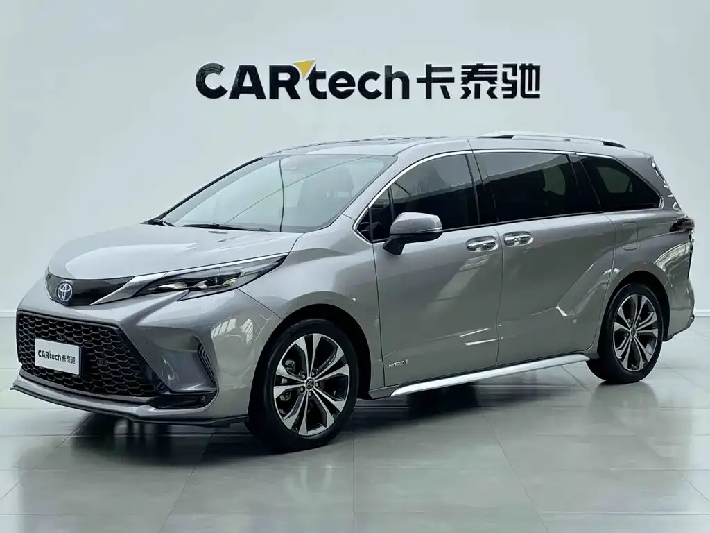 Toyota Granvia — фото 1