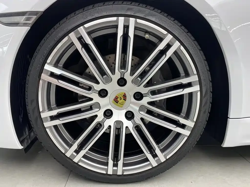 Porsche 718 — фото 10