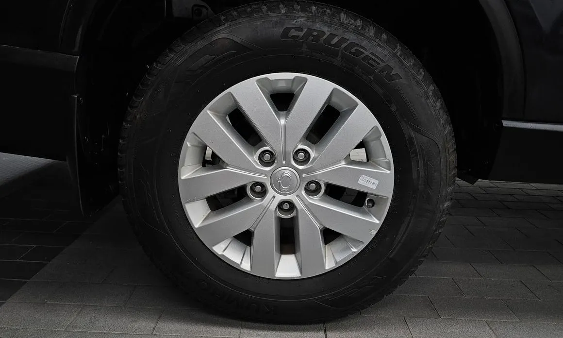 KG Mobility (Ssangyong) Rexton — фото 3