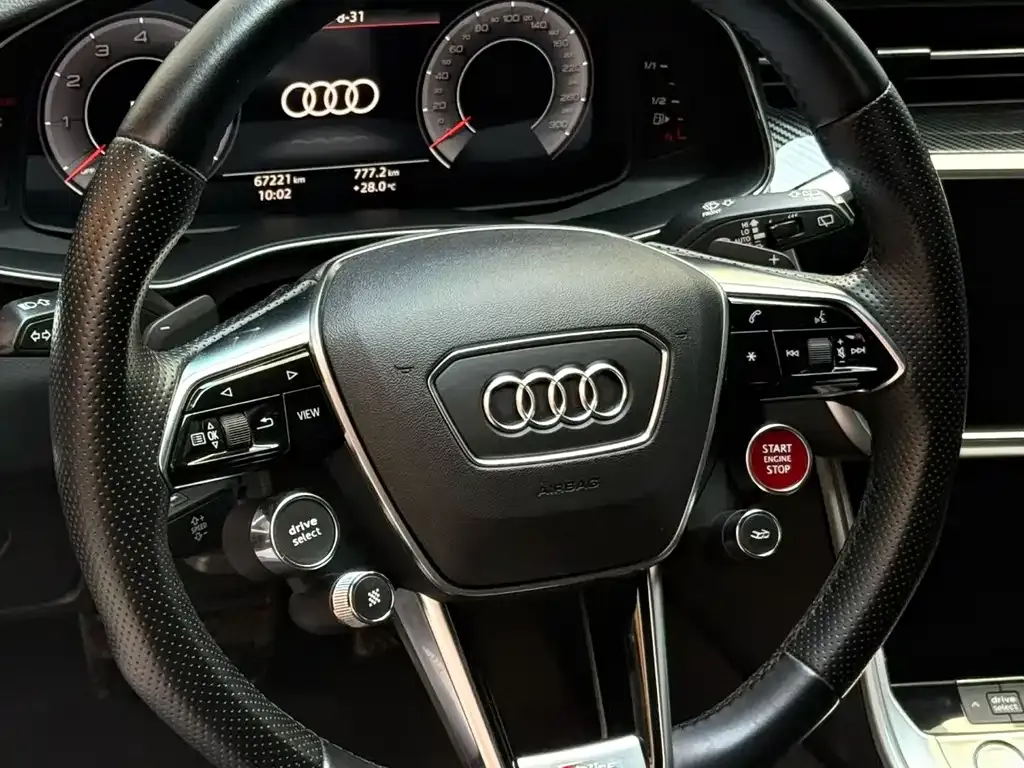 Audi A6 (Import) — фото 8