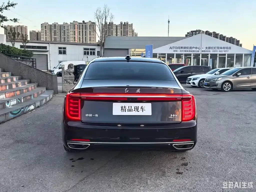 Hongqi H9 — фото 10
