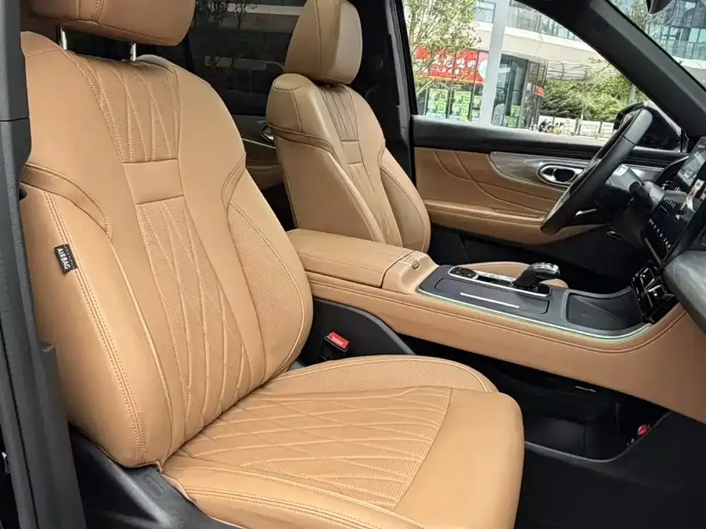 GAC Motor Trumpchi GS8 — фото 8
