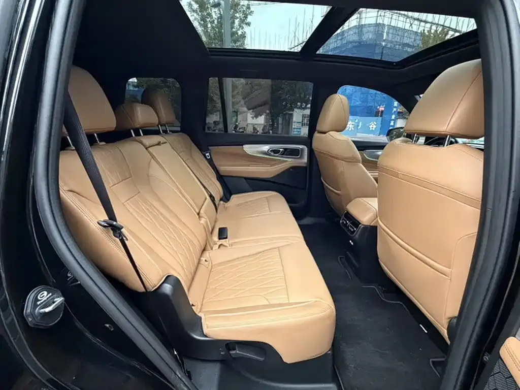 GAC Motor Trumpchi GS8 — фото 5