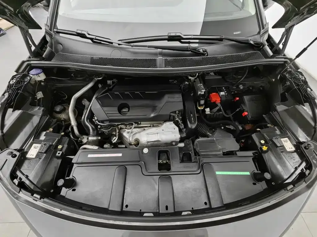 Peugeot 4008 — фото 10