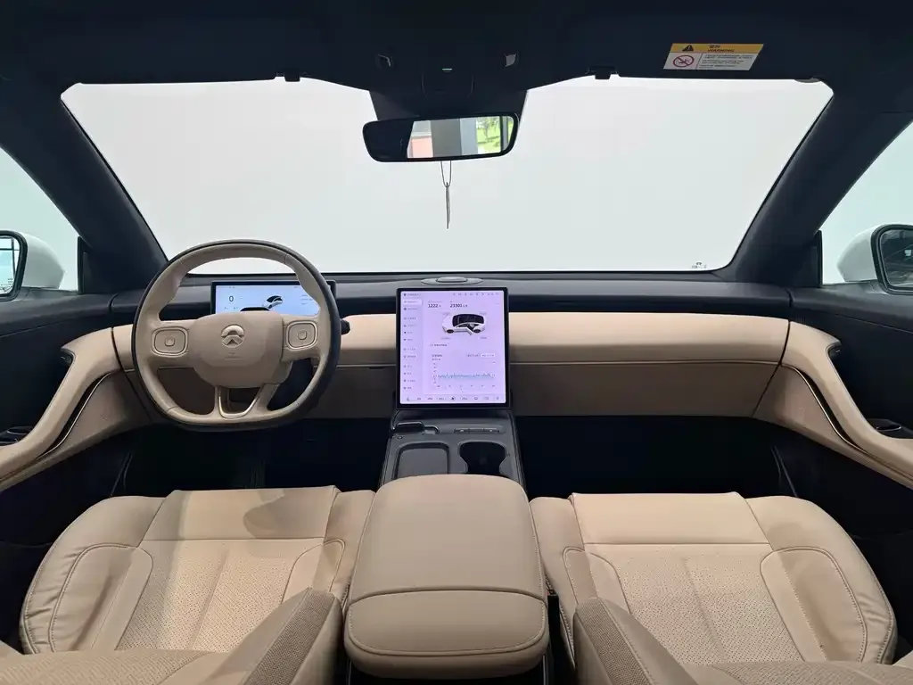 NIO ET5 — фото 6