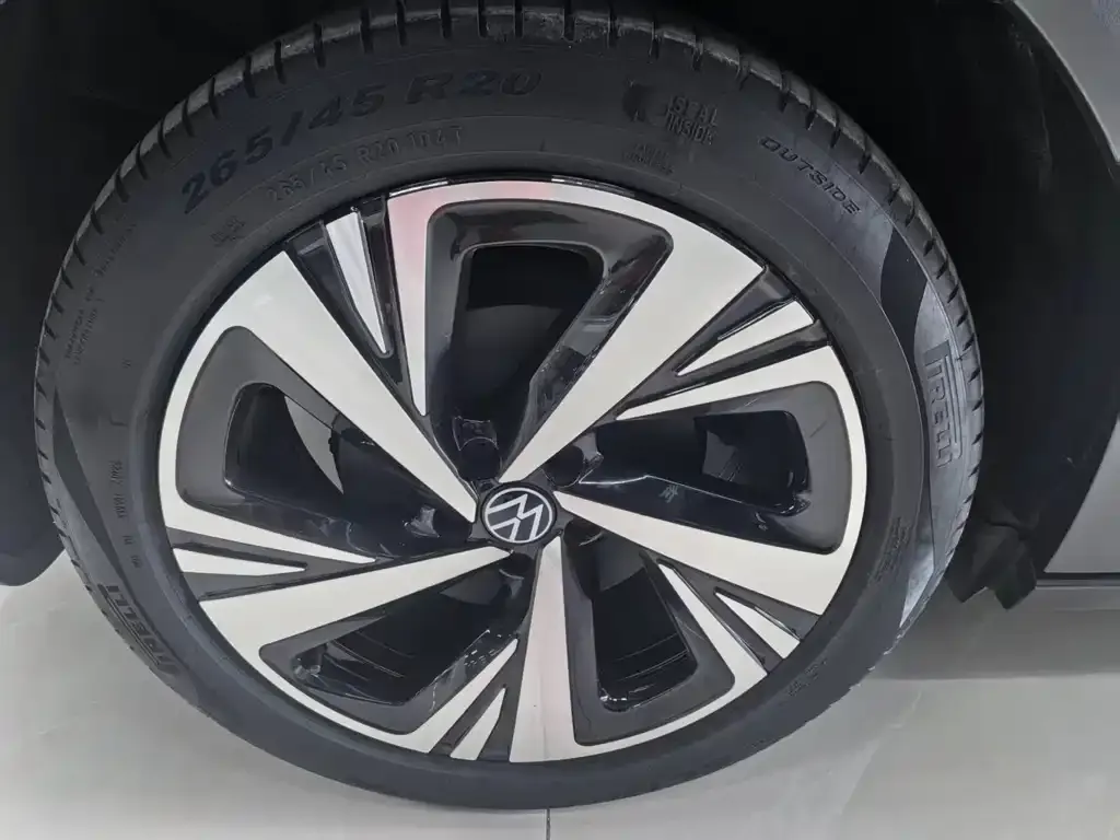 Volkswagen ID.6 Crozz — фото 10