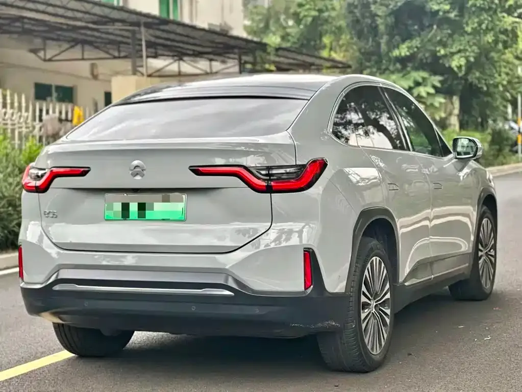 NIO EC6 — фото 7