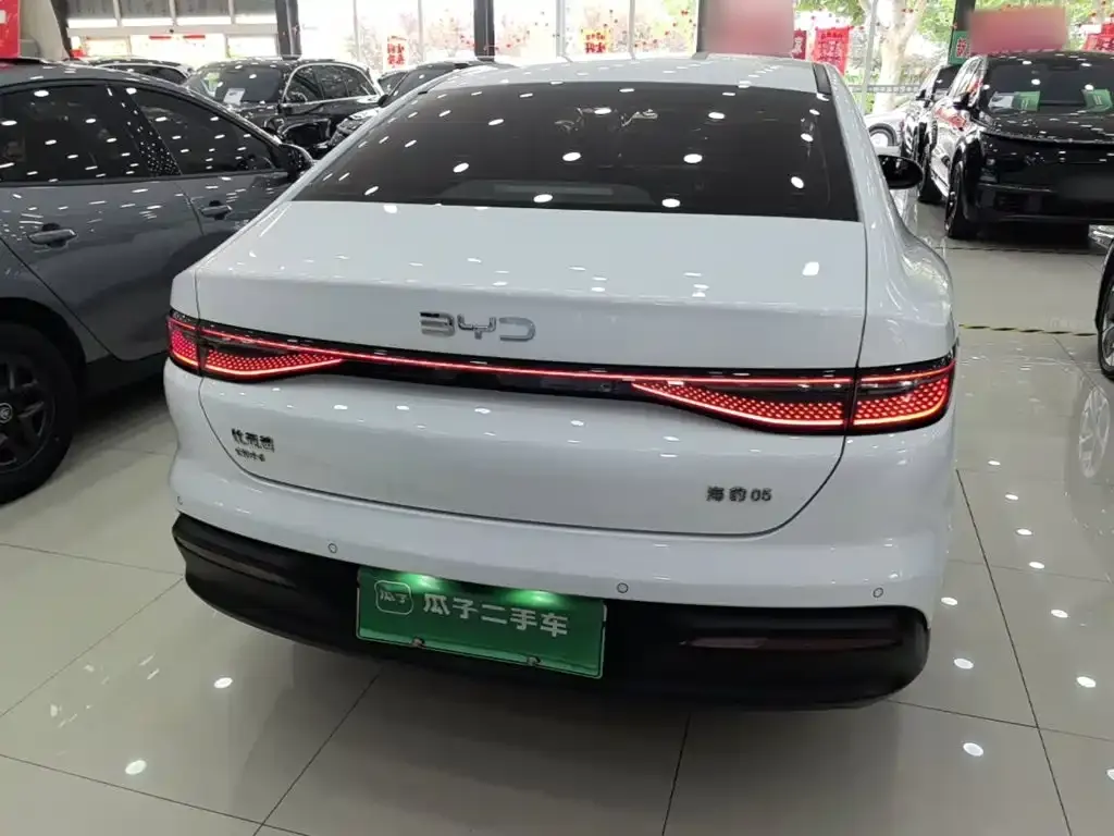 BYD Seal 05 DM-i — фото 2
