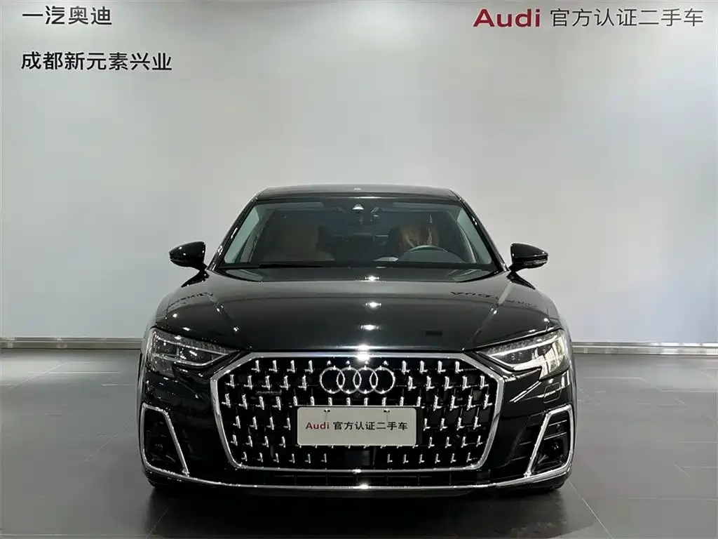 Audi A8 — фото 5