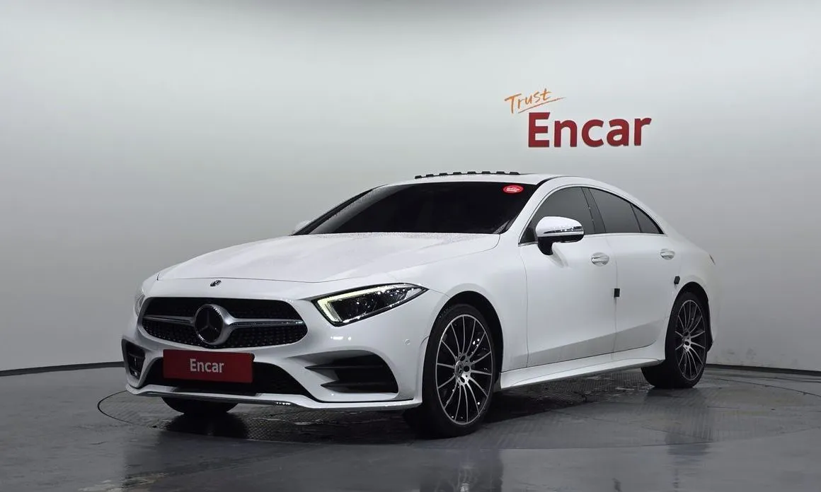 Mercedes-Benz CLS-Class — фото 1