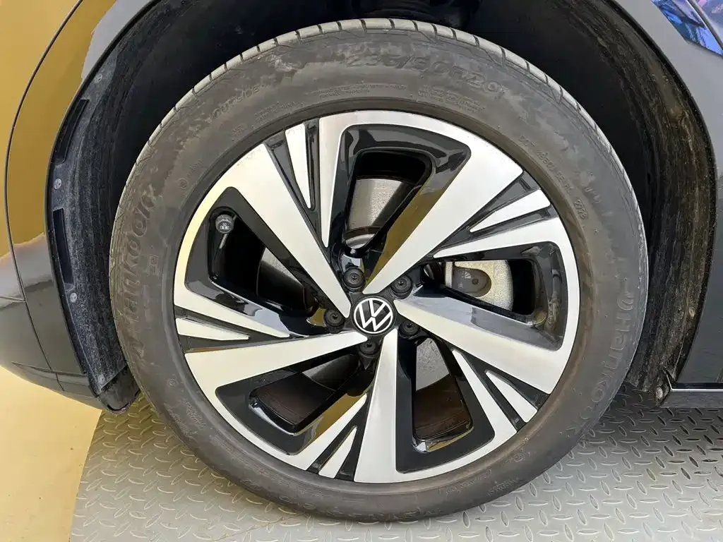 Volkswagen ID.6 Crozz — фото 7