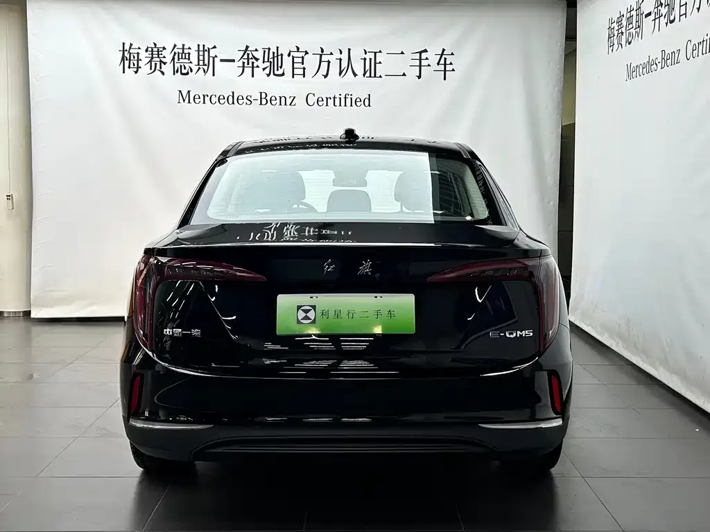 Hongqi E-QM5 — фото 3