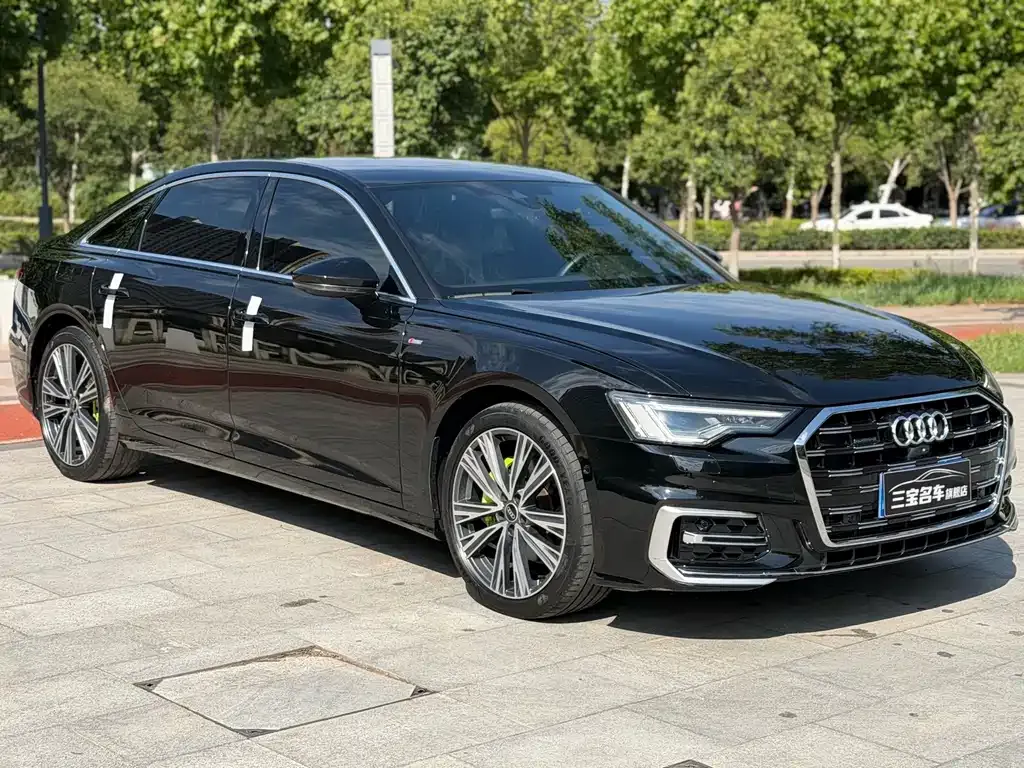 Audi A6L — фото 7