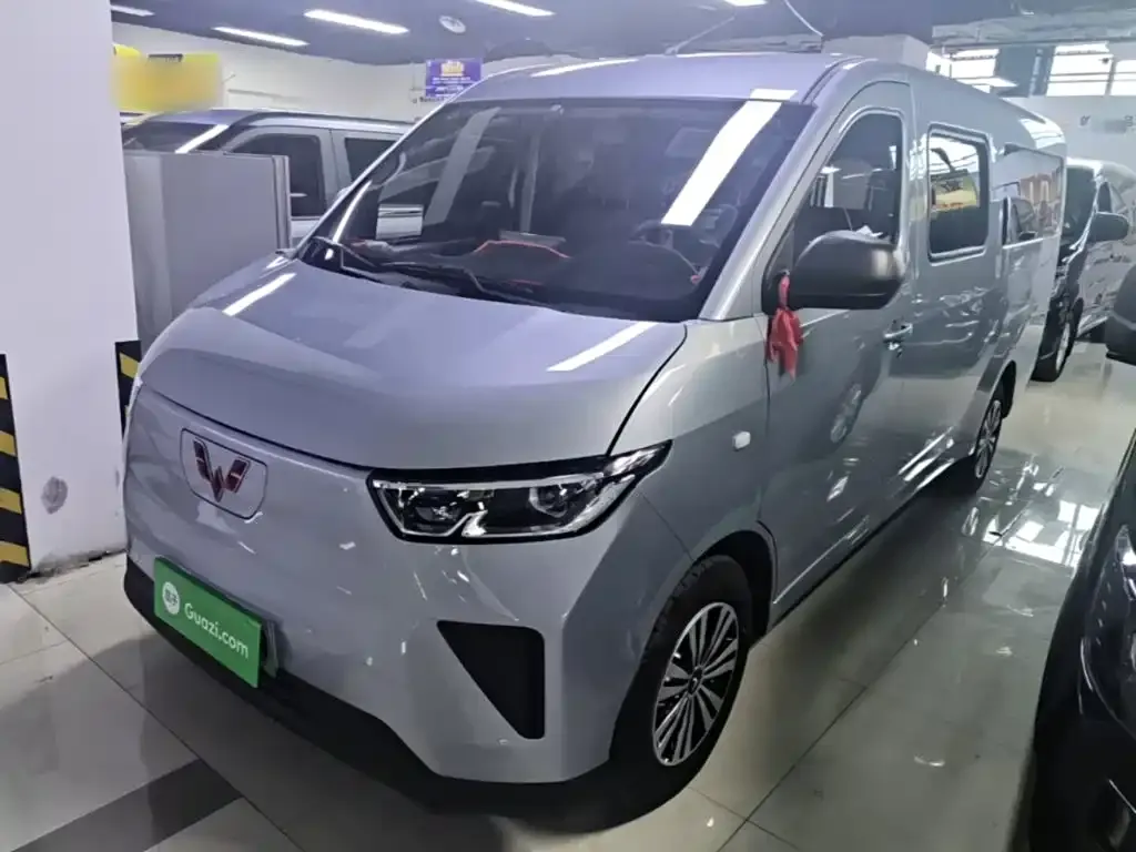 Wuling Yangguang — фото 1