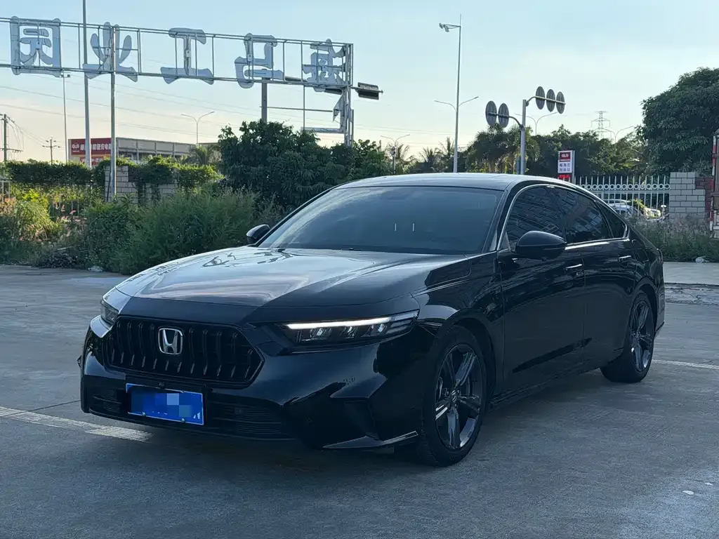 Honda Inspire — фото 1