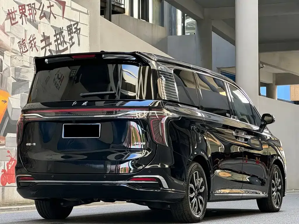 Hongqi HQ9 — фото 2
