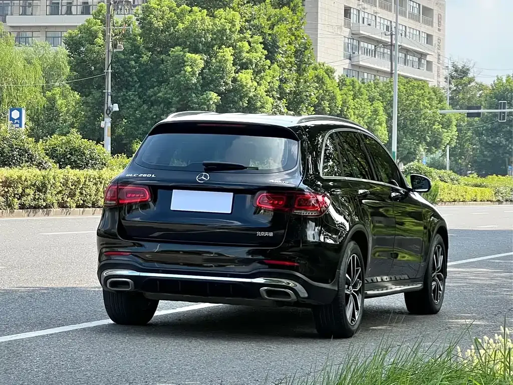 Mercedes-Benz GLC — фото 5