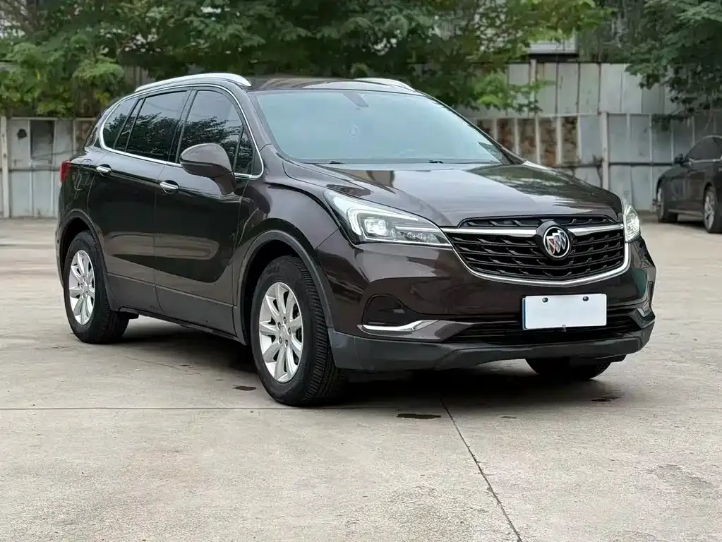 Buick Envision Plus — фото 4