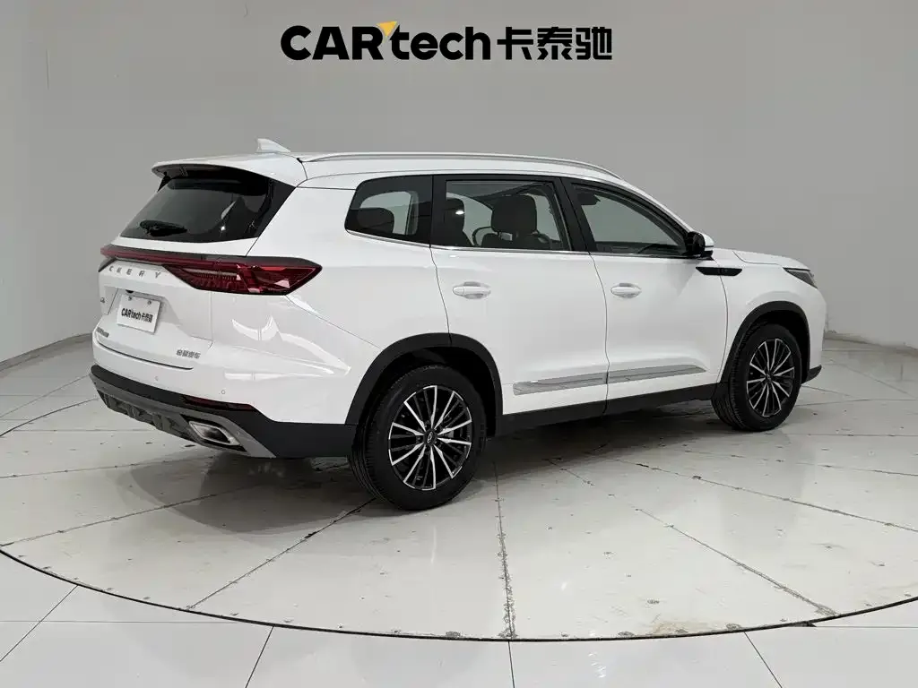 Chery Tiggo 8 PRO — фото 10